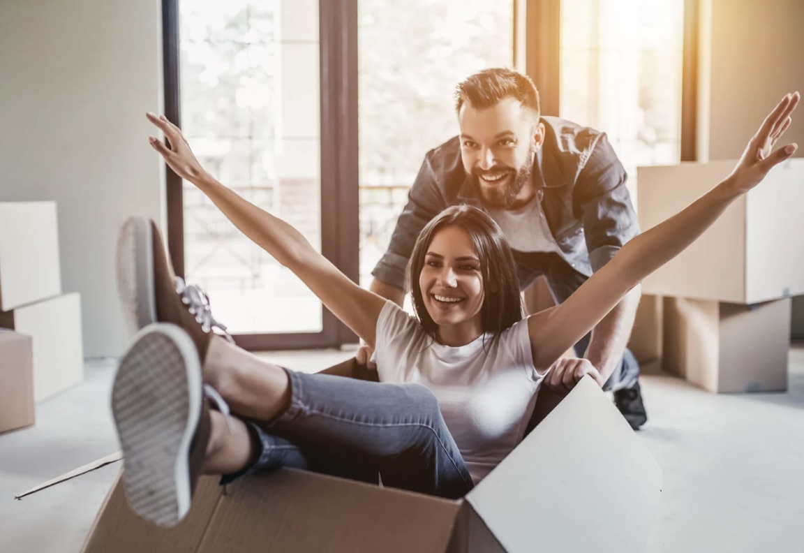 Déballage post-déménagement : Simplifiez votre installation avec ces astuces ! 🛋️